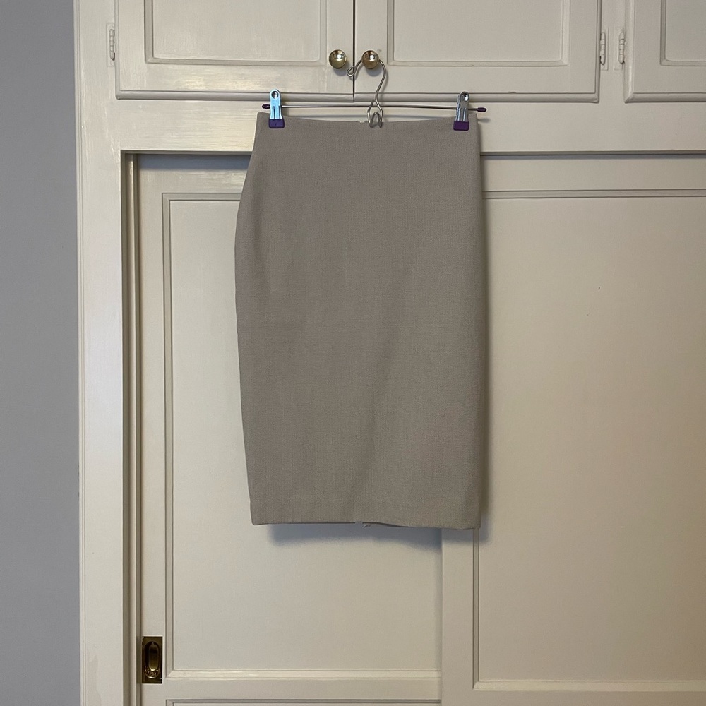 NWT Express pencil skirt beige size 0